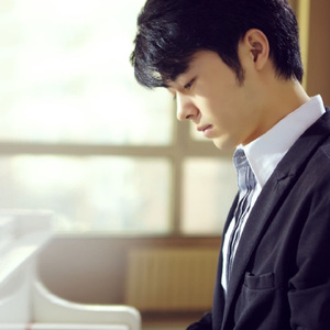 美女大🐻300%裸体
